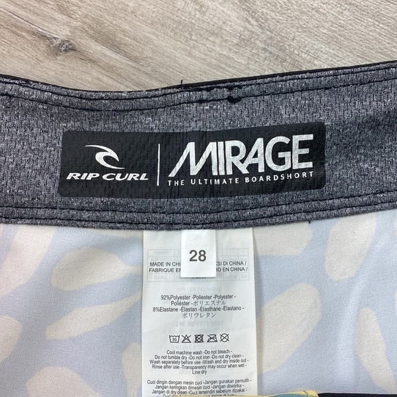 RIP CURL- MIRAGE SALT WATER BOARD SHORTS - Picture 12 of 14
